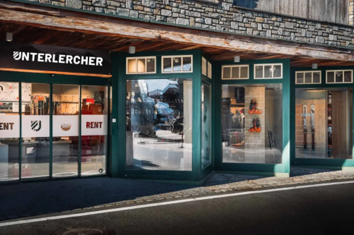 Shopeingang Unterlercher Kaltenbach